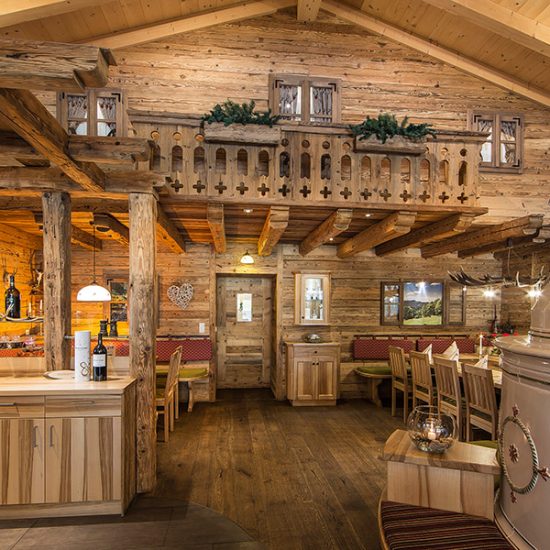 Kleblmuehle-Restaurant-Almhuette