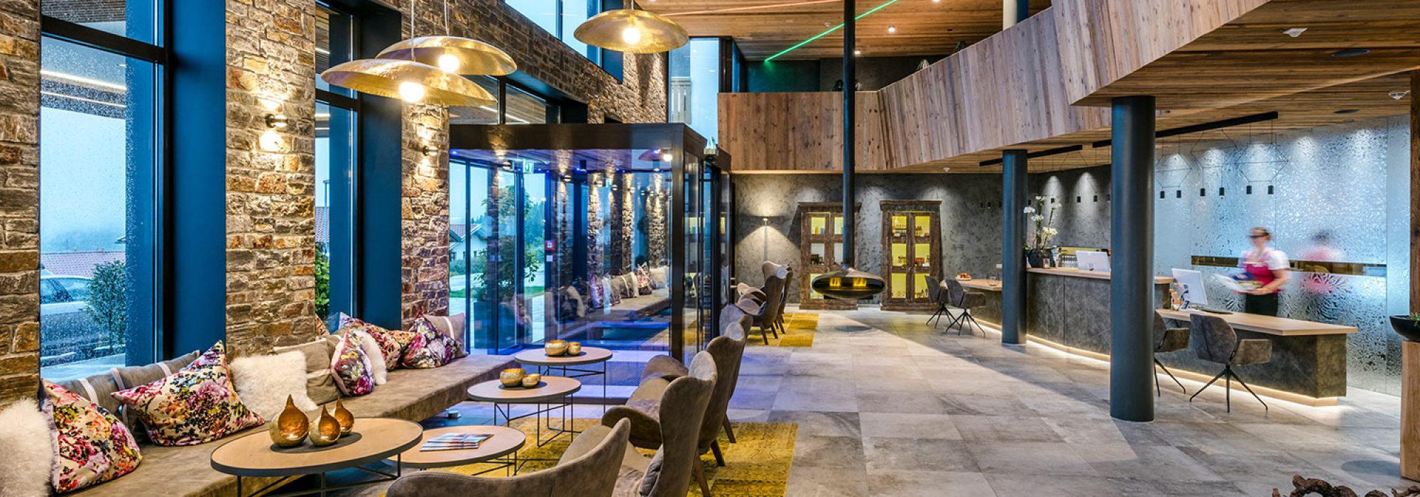 Hoteleinrichtung Waldbauer - Lobby Hüttenhof Wellnesshotel