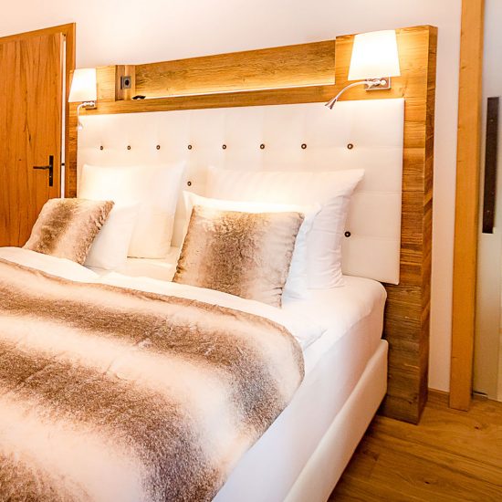 Das Wistlberg Chalet - Ansicht Schlafzimmer | Waldbauer Hotel- und Chaleteinrichtung